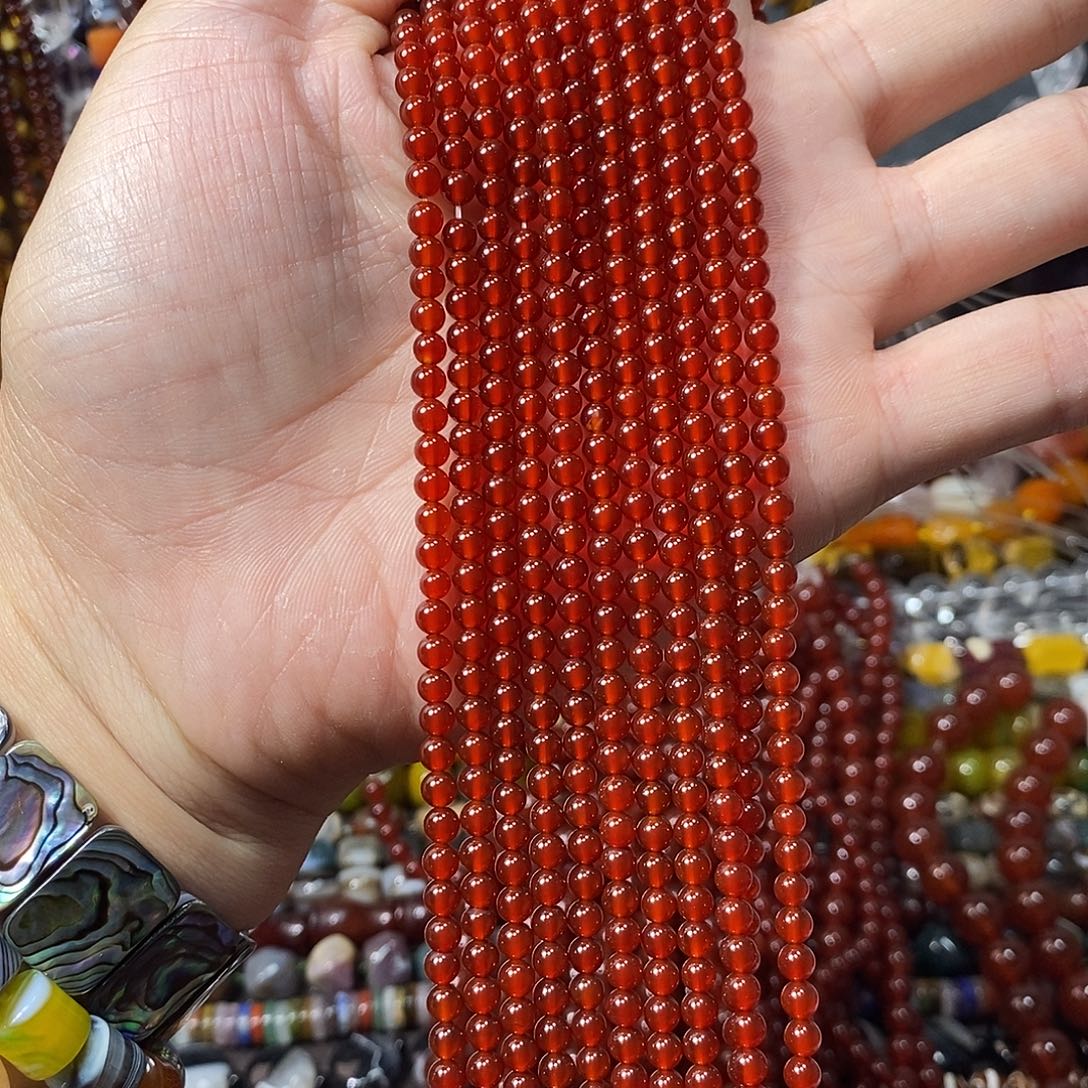 石英质玉未镶嵌，A品红玛瑙4mm，