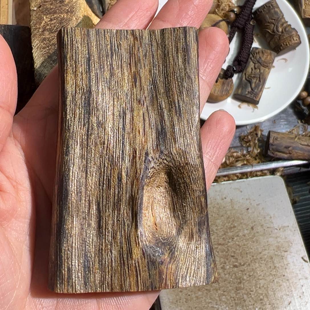 沉香吊坠白棋楠吊坠26.3克