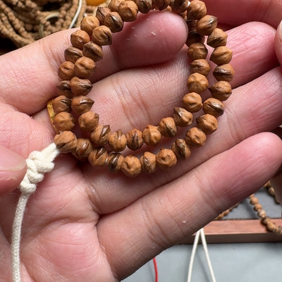 手串柏香籽/百香籽P****⁵14