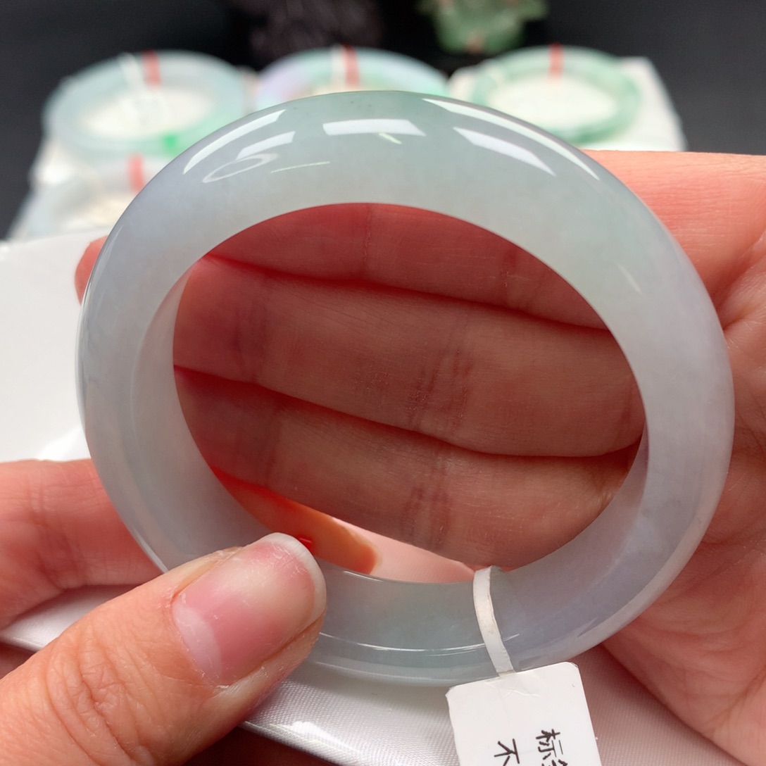 翡翠手镯未镶嵌53+冰