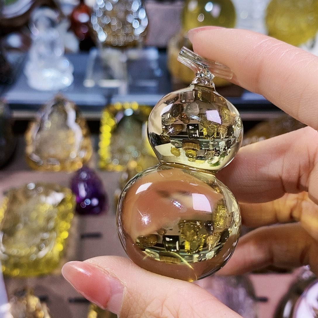 水晶天然水晶把件漂亮未镶嵌金****化