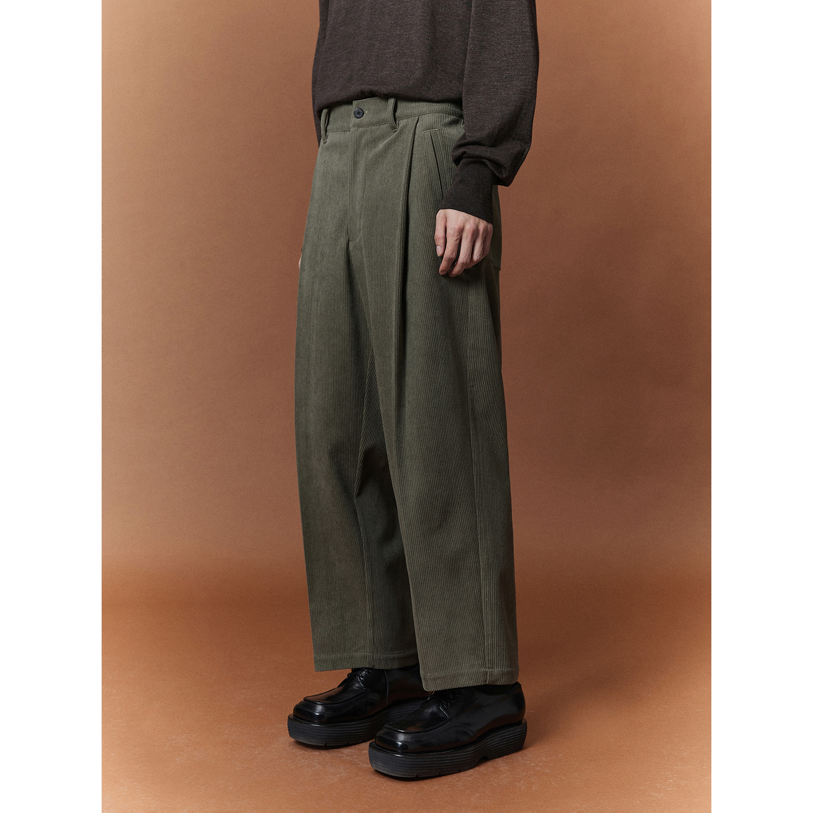 【NANS】复古灯芯绒经典单褶裥半松紧腰挺缝线宽舒微弹直筒九分裤