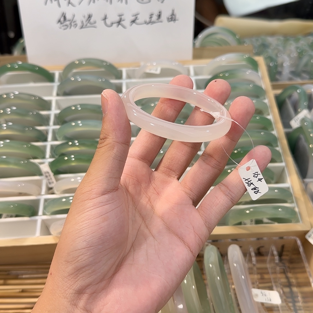 手镯玛瑙/玉髓未镶嵌圈口56.4