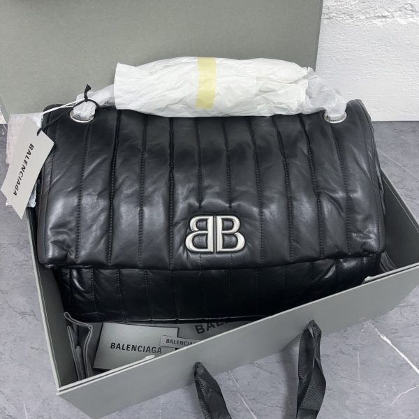 巴黎世家/99新/包包/250608XZ0016/C8876720236