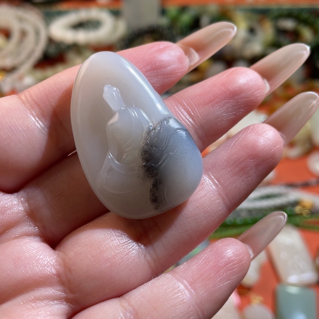 和田玉吊坠未镶嵌