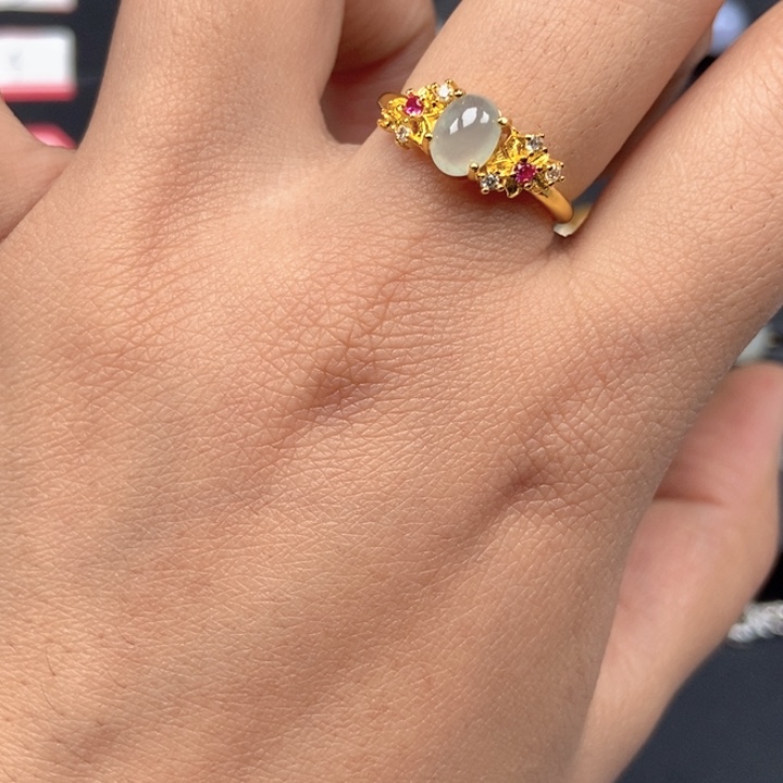 翡翠未镶嵌戒指戒指