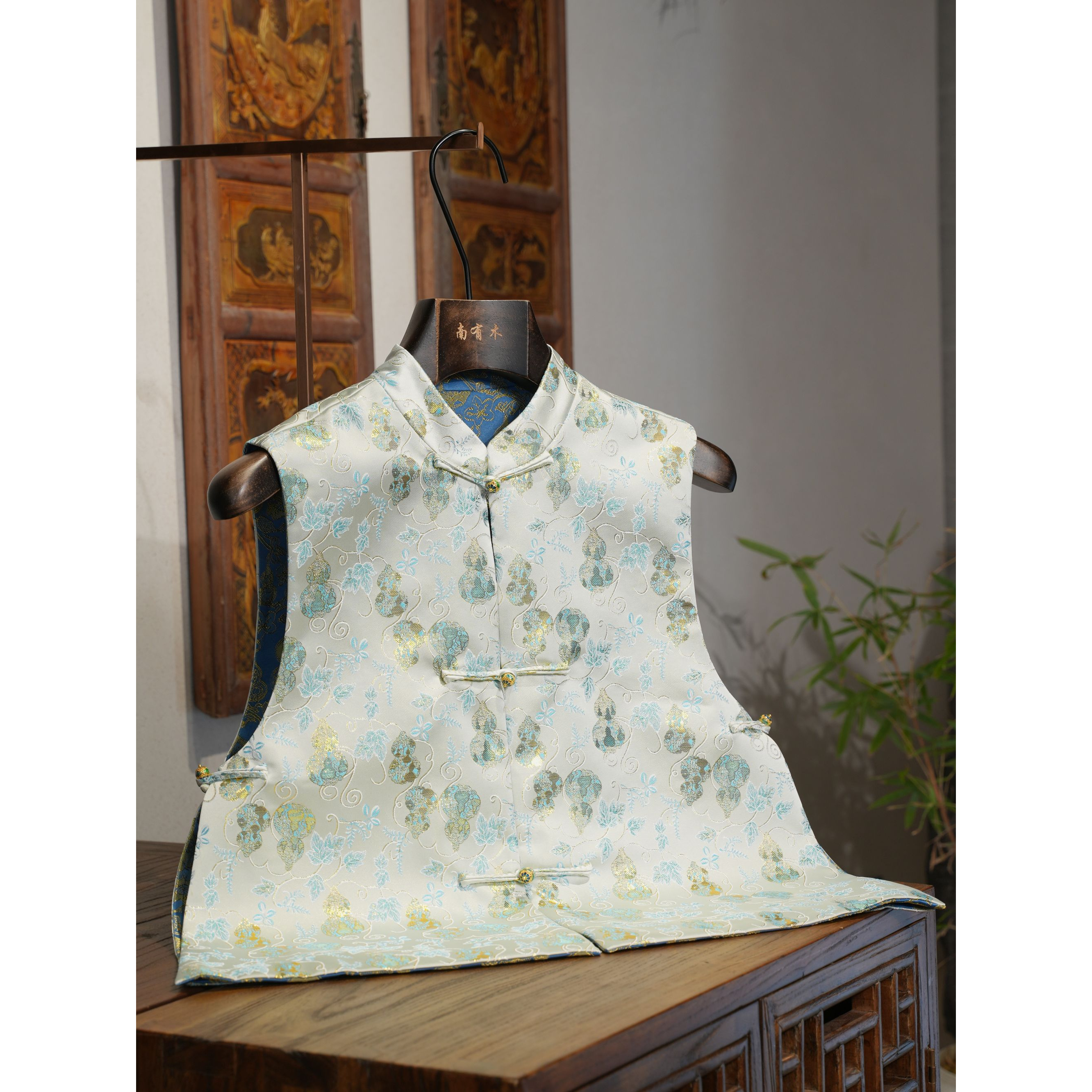 【白金葫芦】新中式双面穿优雅轻奢气质开衫马甲V25C402