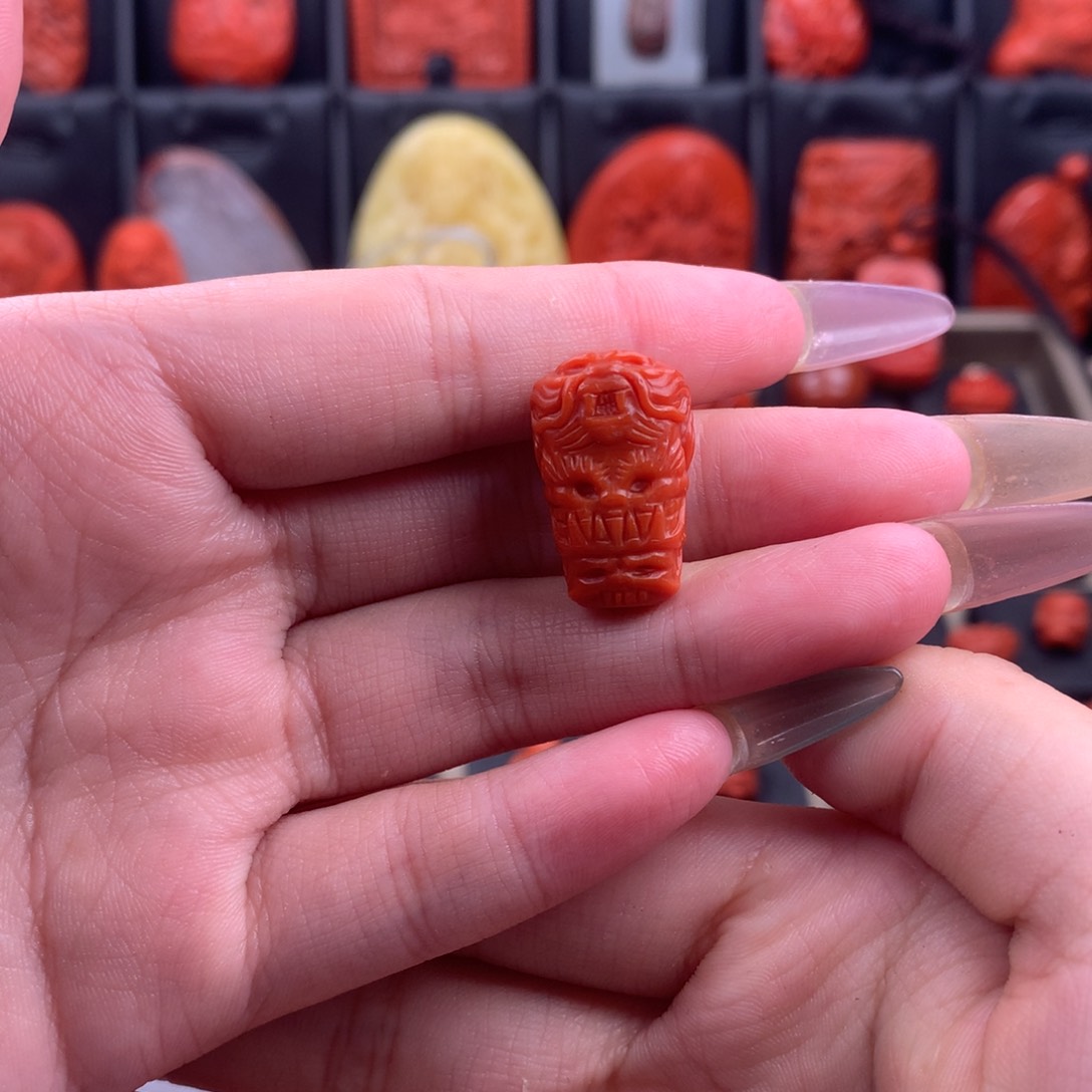 南红玛瑙精工雕刻刺骨龙头三通13+未镶嵌
