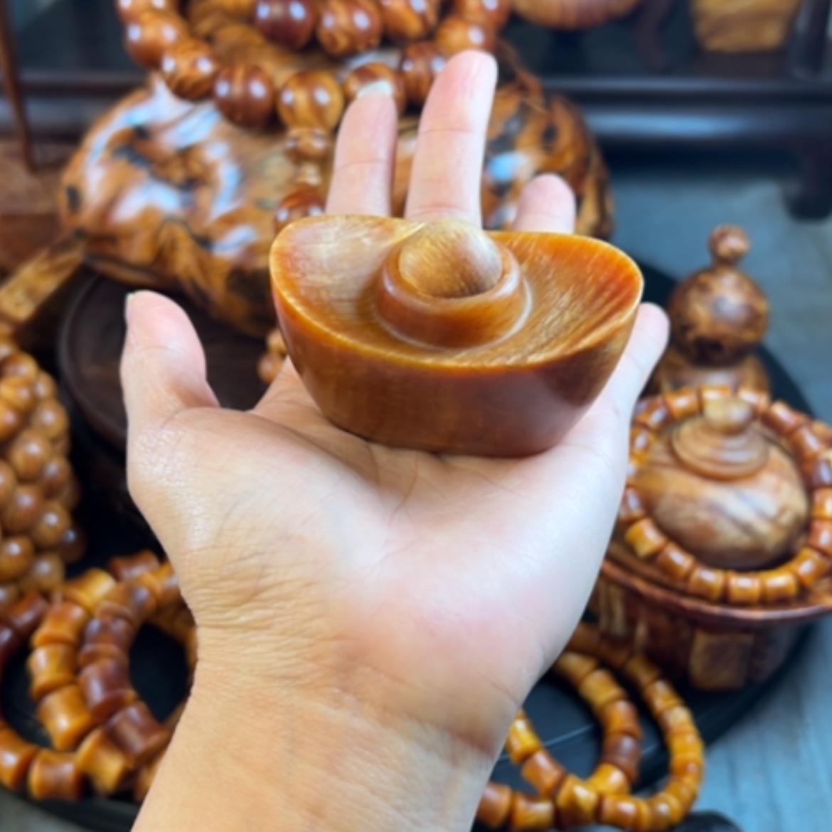 【闪购商品】松木（琥珀木）把件