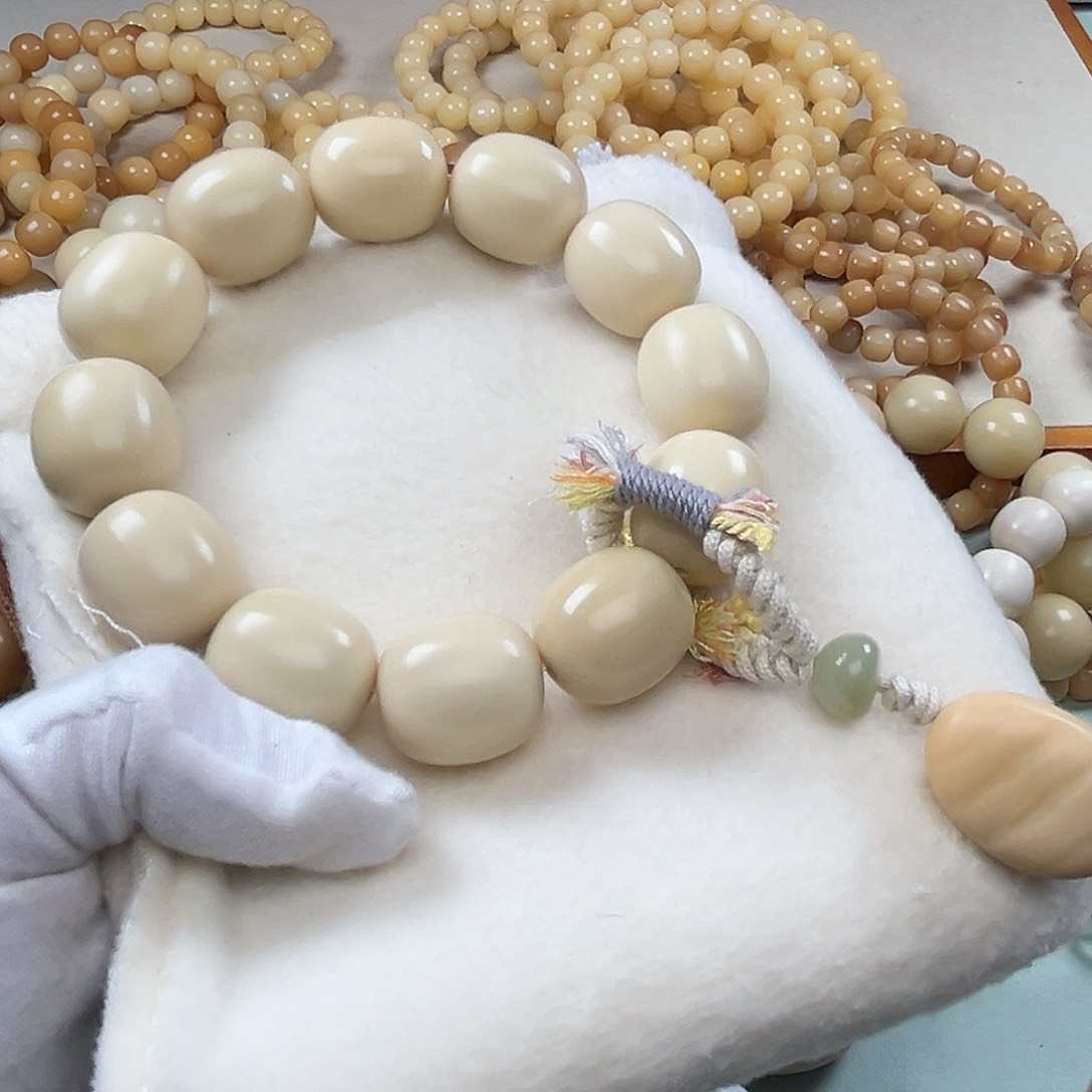 菩提根/象牙果吊坠W****e22微瑕527