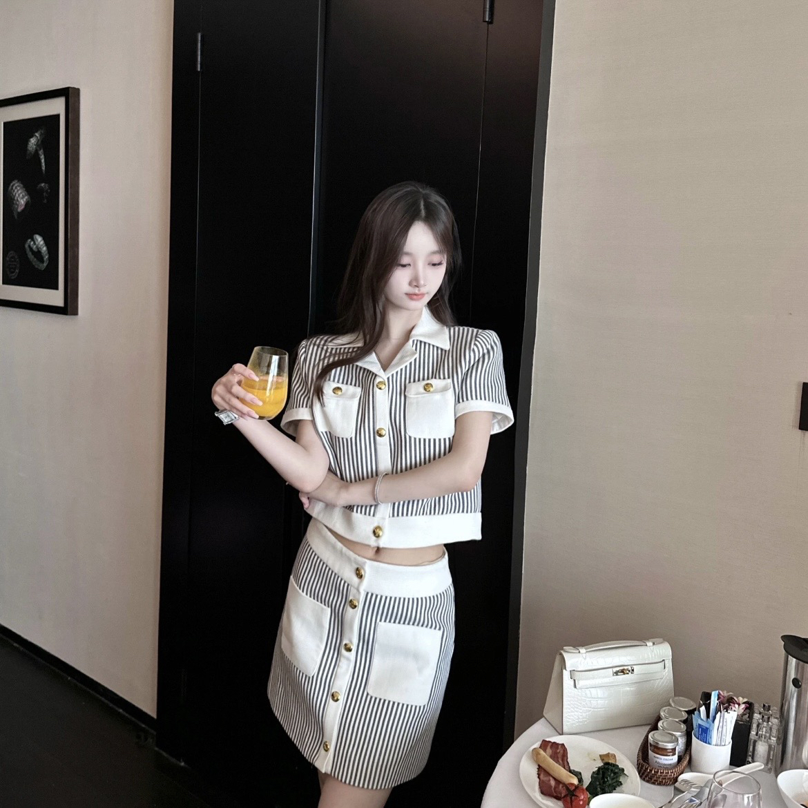 未使用 Celine/思琳 A100877/黑白条纹短袖外套/34码