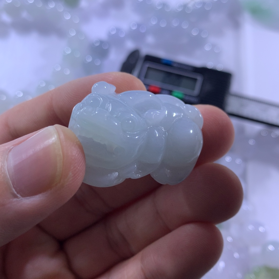 翡翠吊坠(不含链)未镶嵌翡翠吊坠