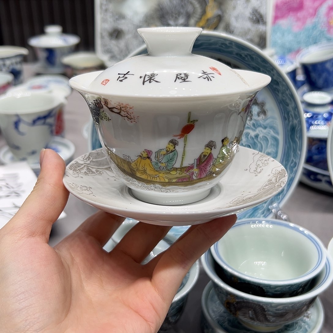 摆件景德镇瓷器半手