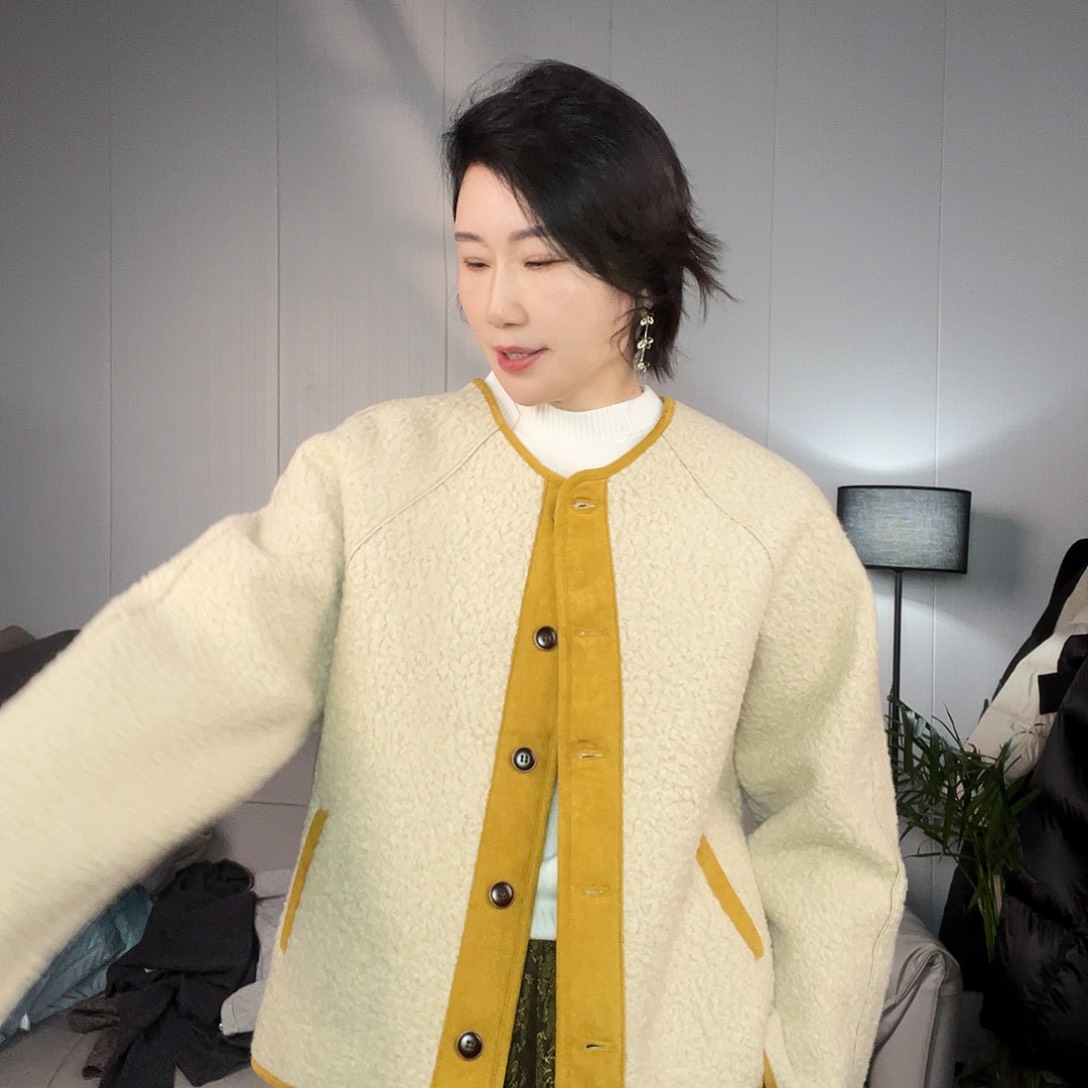 中码去拍去拍咯可以