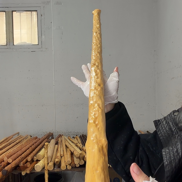 秦岭石山红牛筋鞭杆