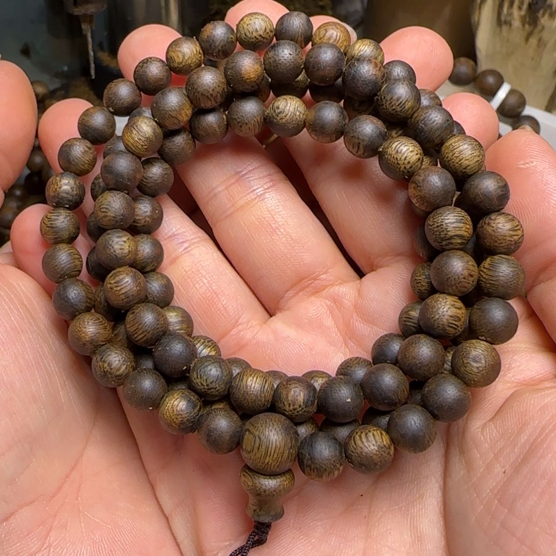 沉香手串相***年棋楠沉香7mn多圈手串