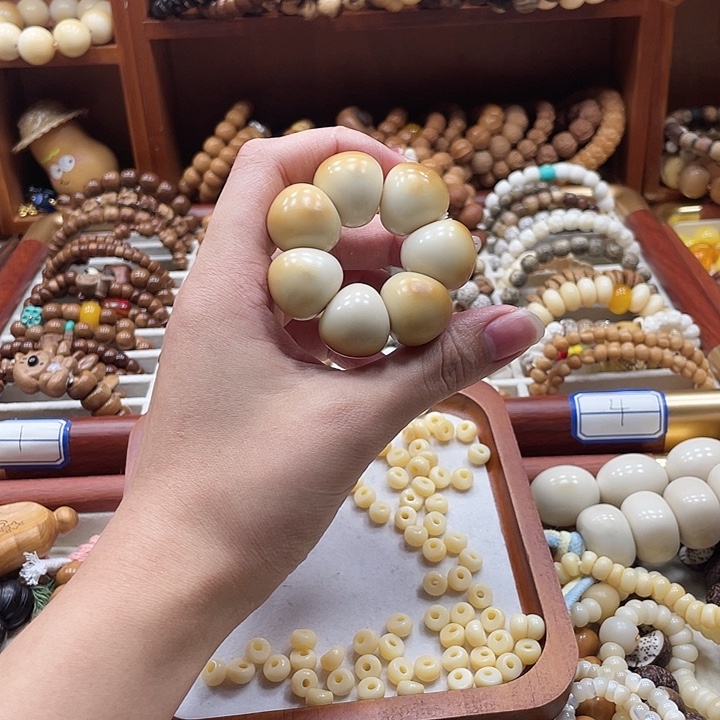 吊坠龙脊菩提象牙果手捻1111111