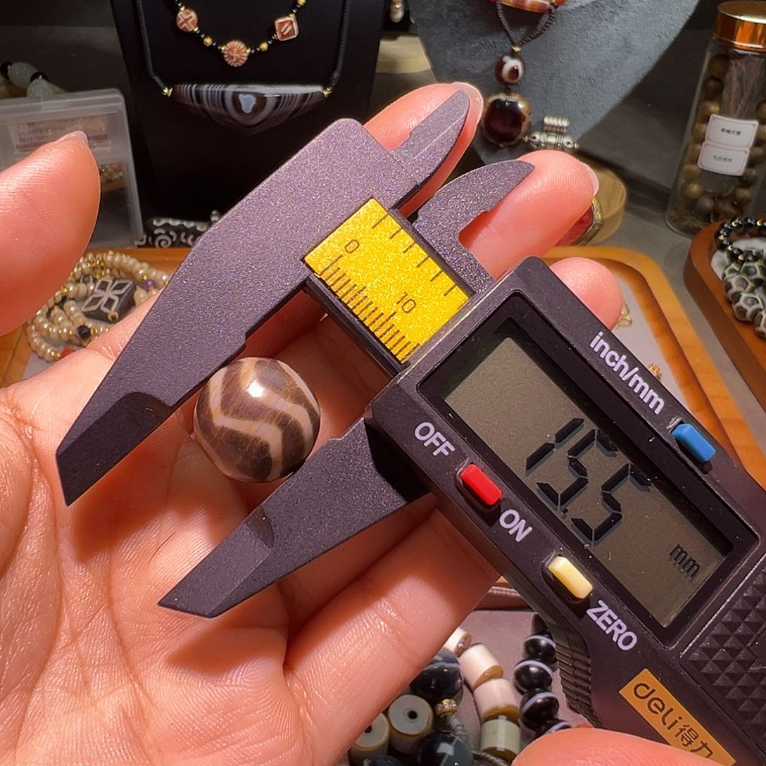 树脂制品邦提克佩珠