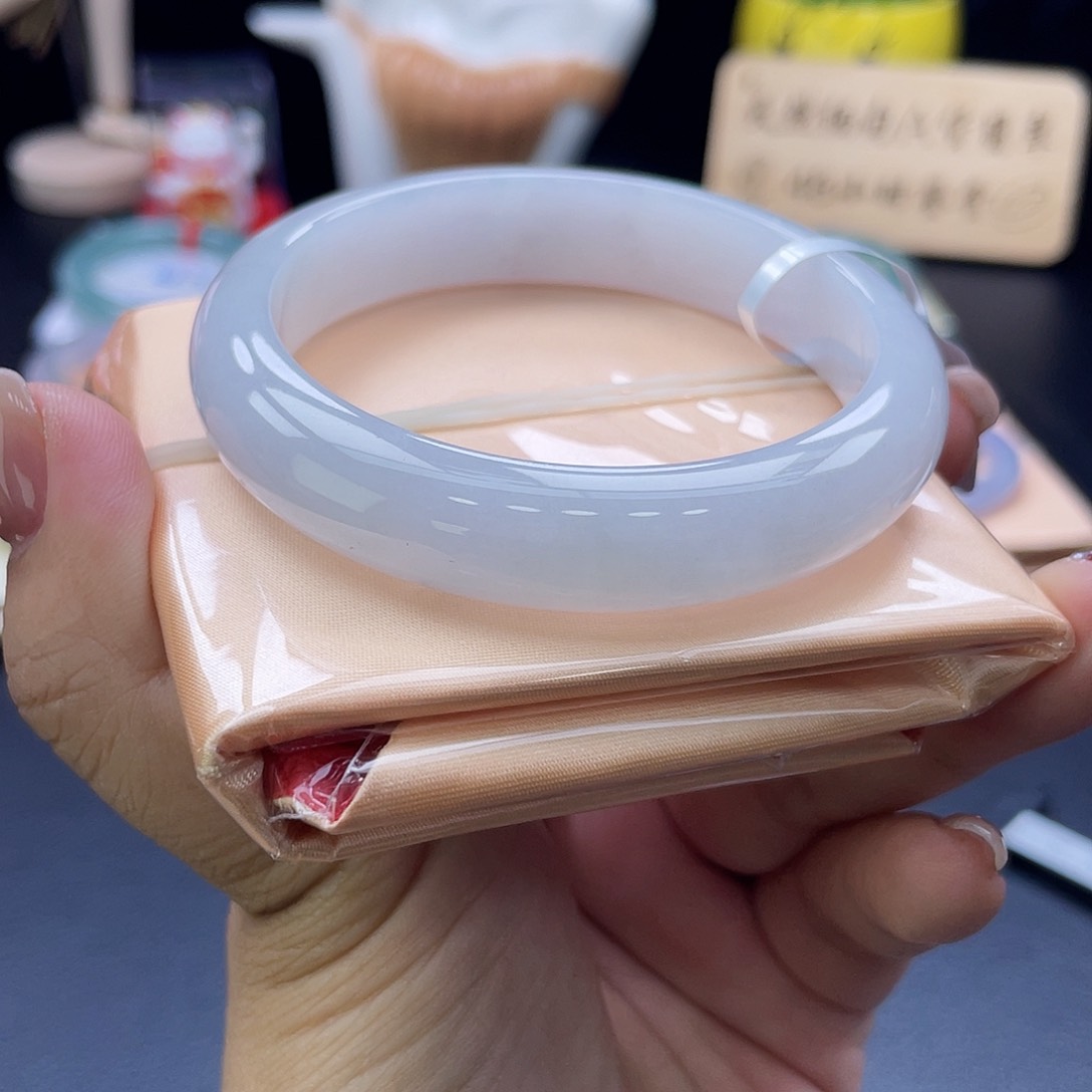 未镶嵌手镯翡翠2号