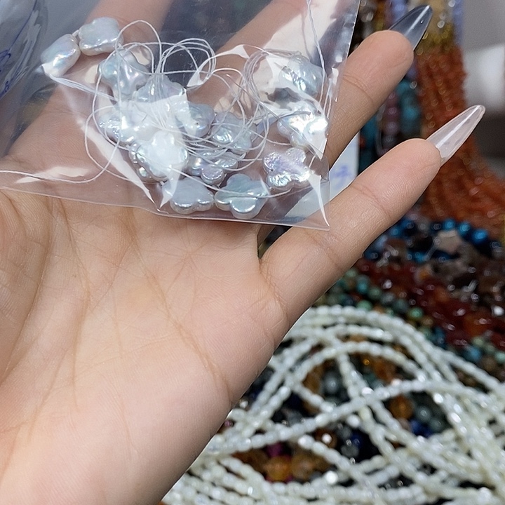 怡***怡玛瑙/玉髓未镶嵌珠宝半成品