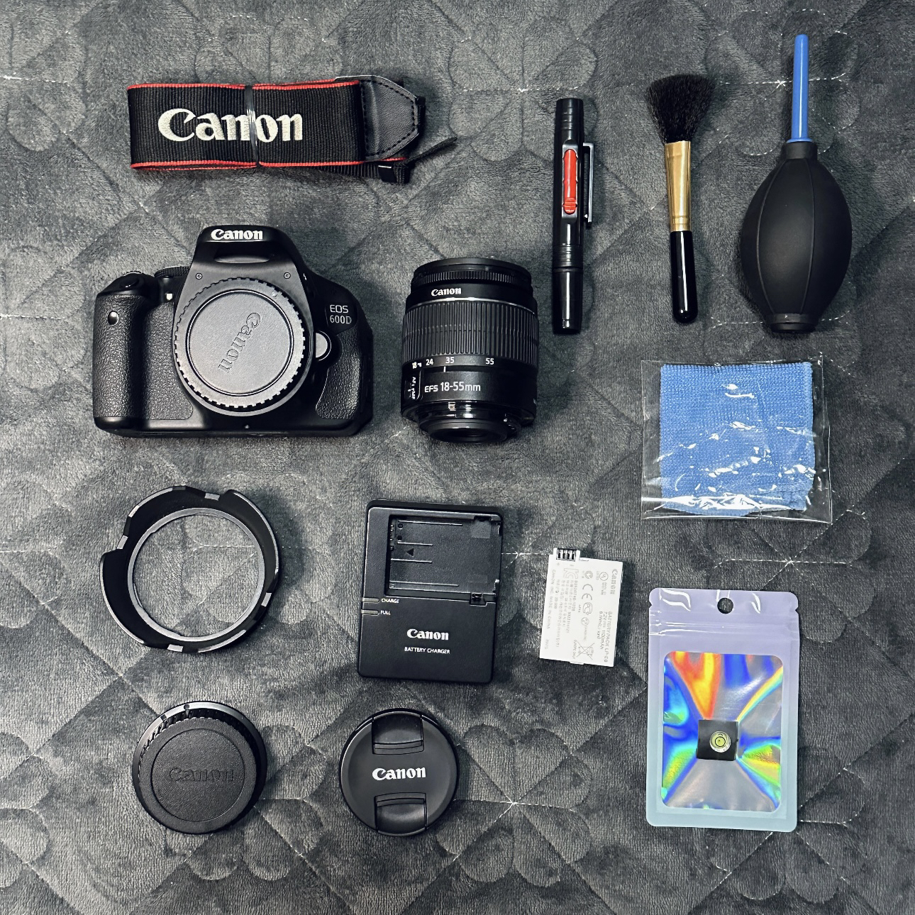 99新 Canon/佳能 600d   套机 翻转屏单反相机 经典款