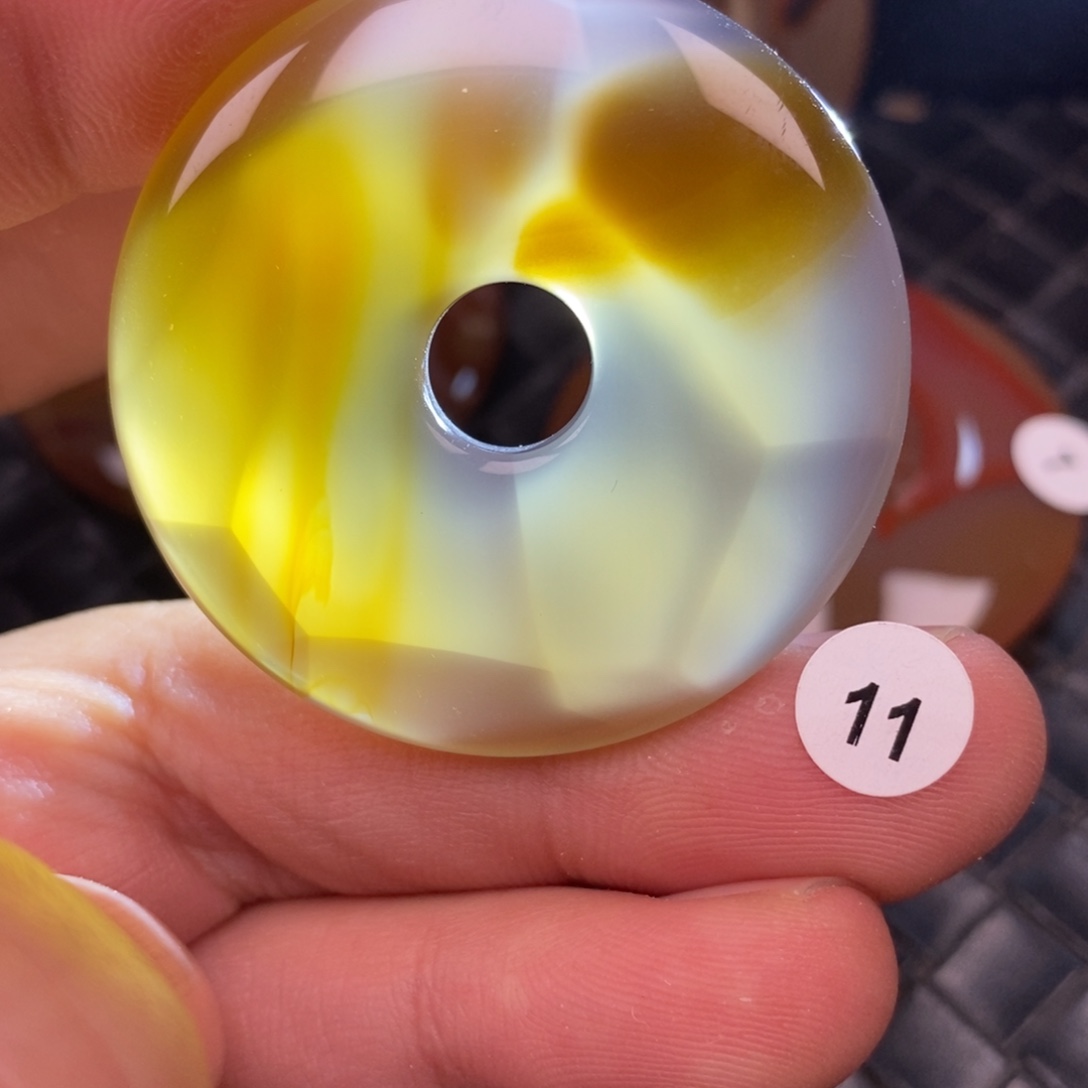 玛瑙/玉髓未镶嵌颈饰挂件