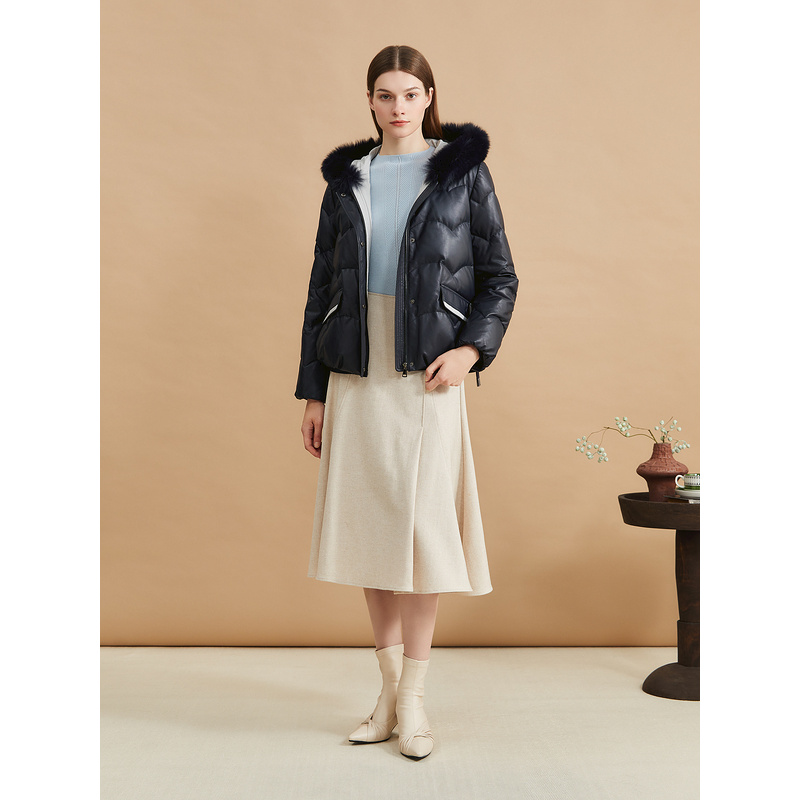 YINER音儿冬季新款宽松时尚短款女士加厚连帽皮羽绒服8C64509066