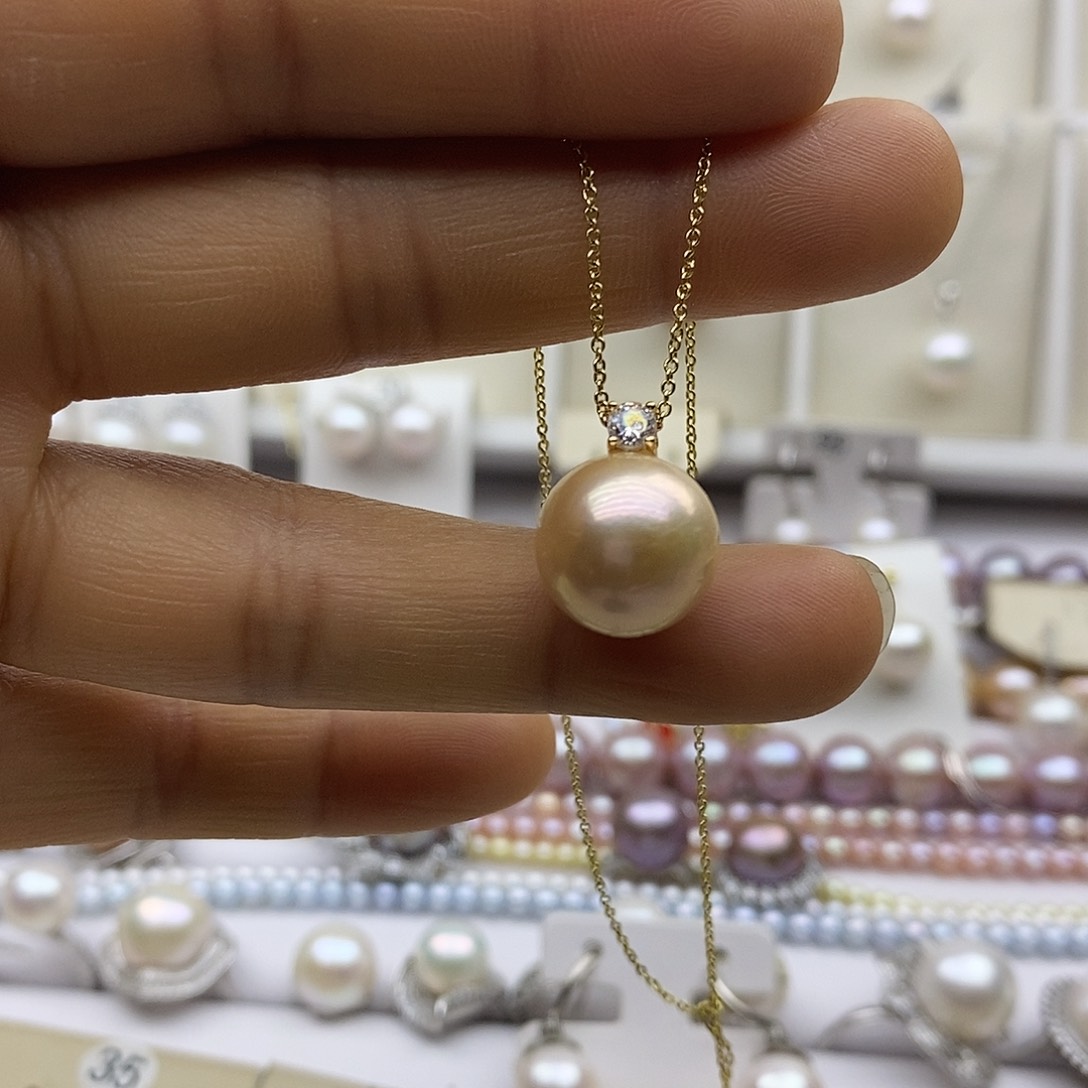 淡水珍珠吊坠(赠链)银S925镶嵌