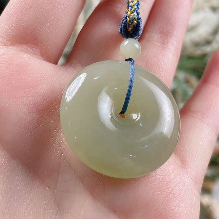 未镶嵌和田玉挂件