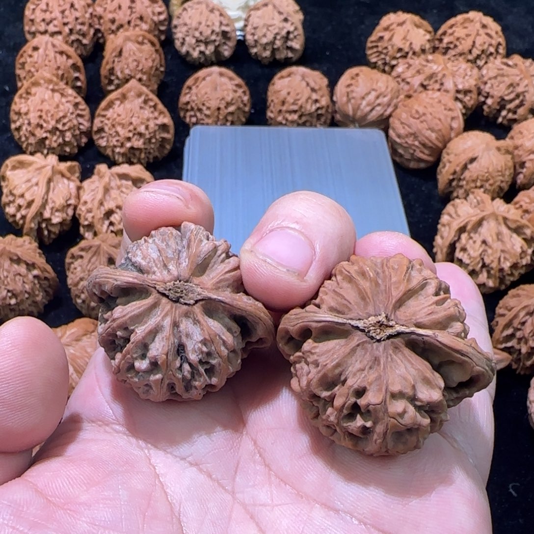 文玩核桃把件38宫灯