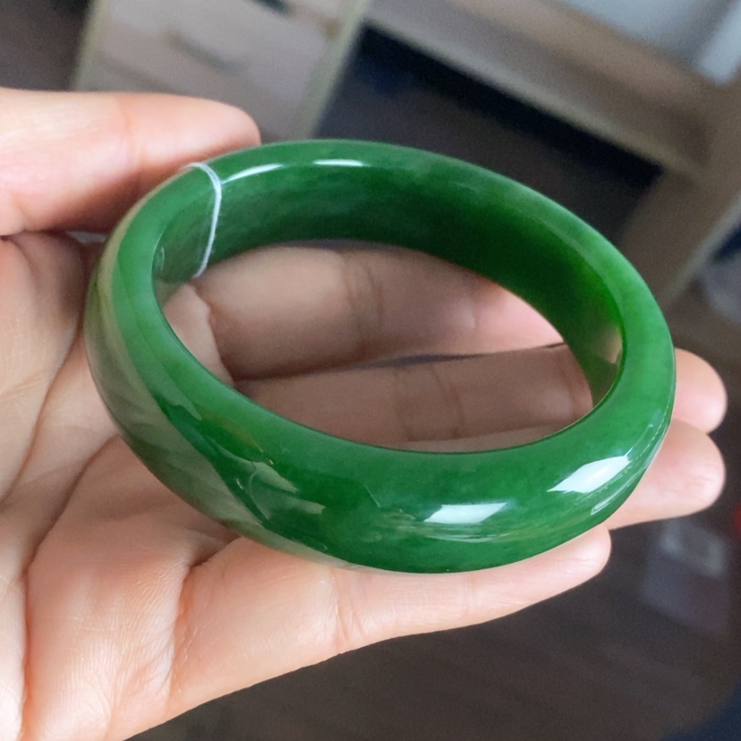 【闪购商品】未镶嵌手镯和田玉（碧玉）