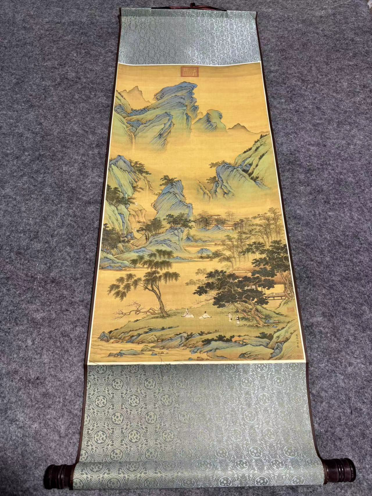 春山吟赏图卷轴画（宽35，高110）