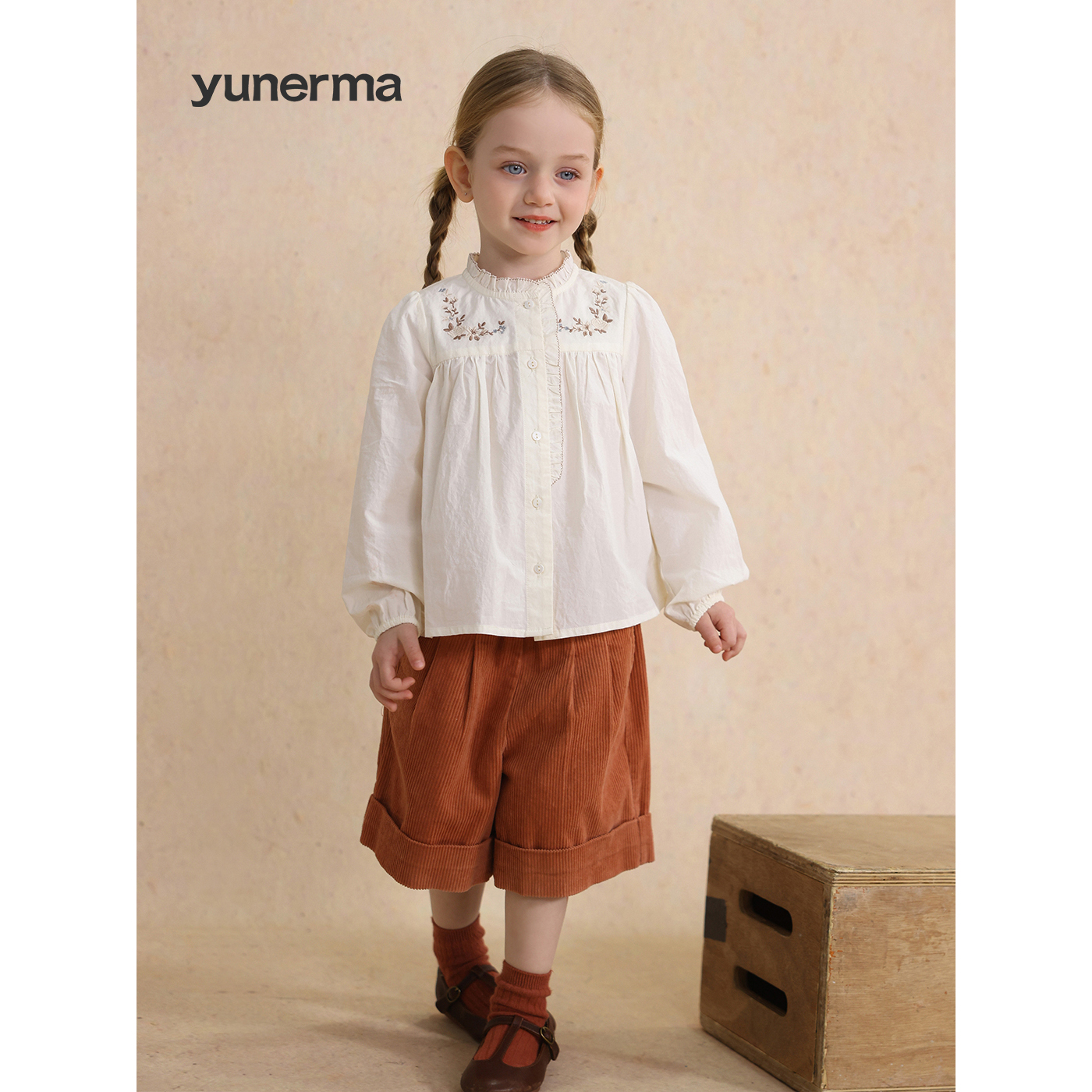 【法式小众】刺绣花边领衬衫娃娃衫