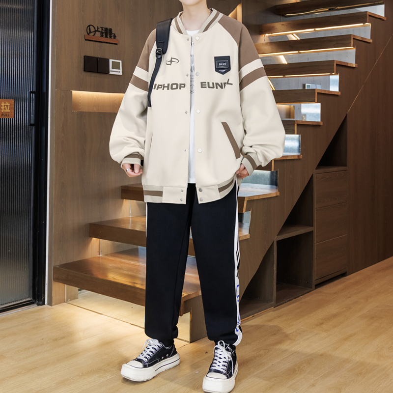 2025秋冬新款青少年棒球服外套初高中生潮流帅气宽松百搭款上衣