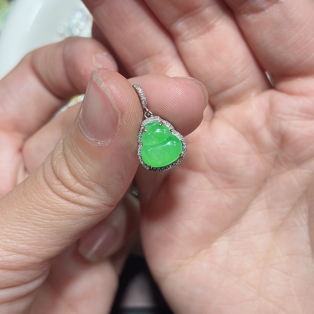 翡翠颈饰18K金镶嵌短*天然翡翠18kA货