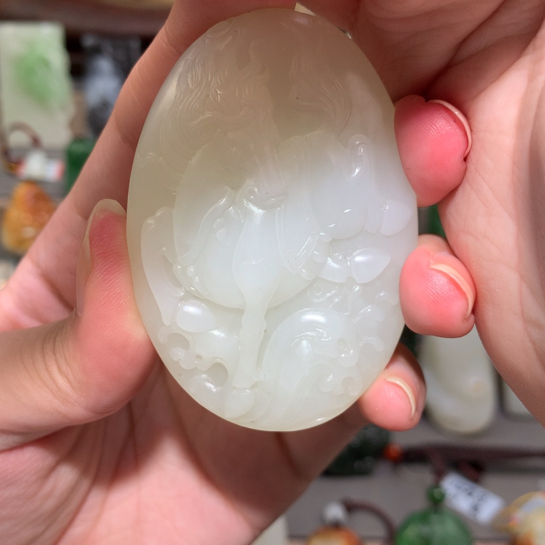 和田玉吊坠未镶嵌