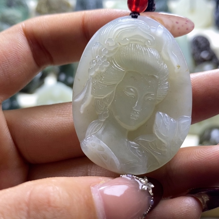 和田玉未镶嵌颈饰