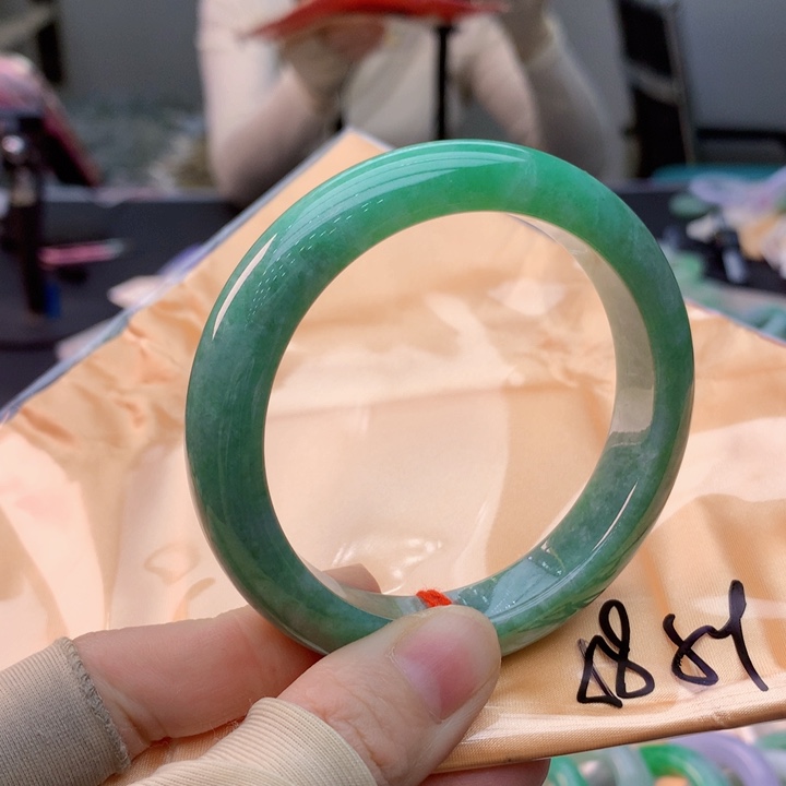 未镶嵌手镯翡翠翡翠手镯