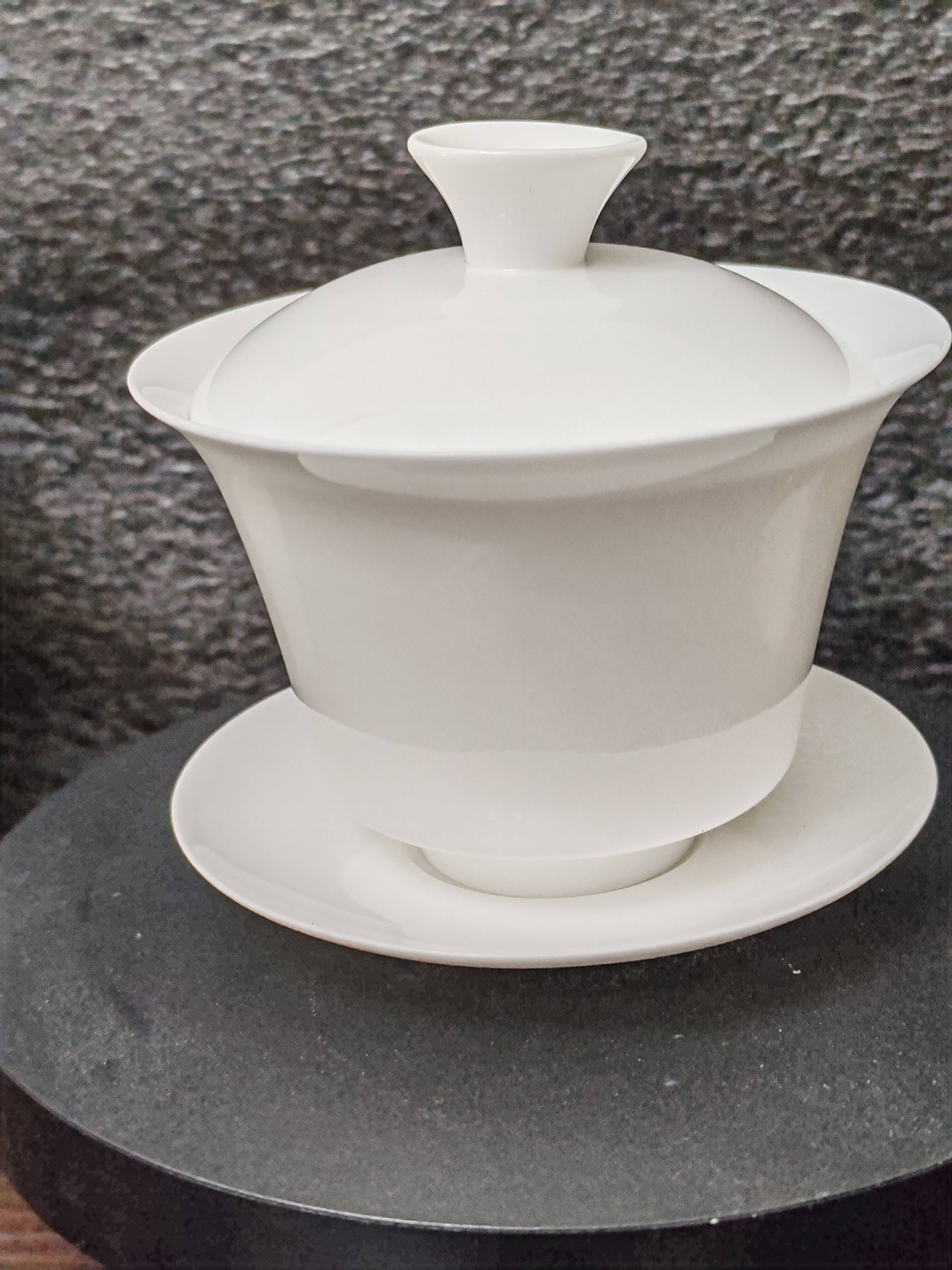 超薄胎骨瓷马蹄盖碗140mL（盖下110mL）（含五字定制费用）