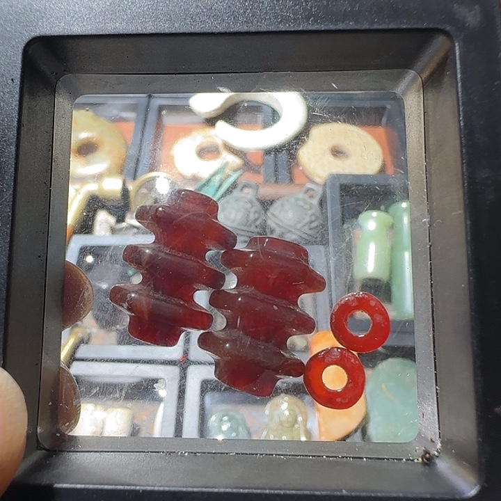 玛瑙/玉髓未镶嵌宝塔珠宝塔珠