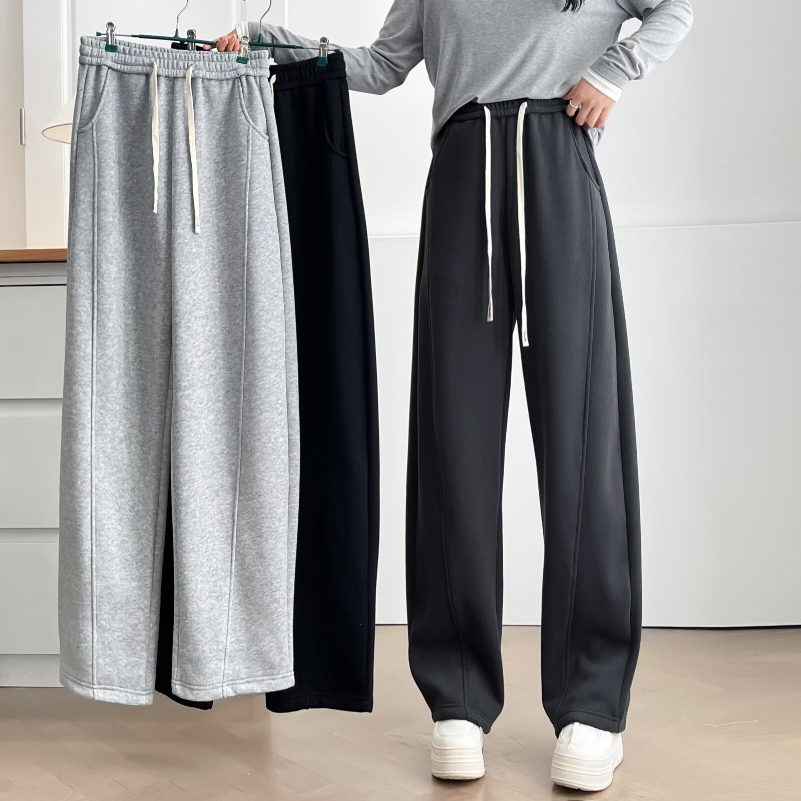 YueBeiLa/月贝拉大码秋冬加绒加厚高腰弯刀阔腿香蕉裤宽松休闲裤