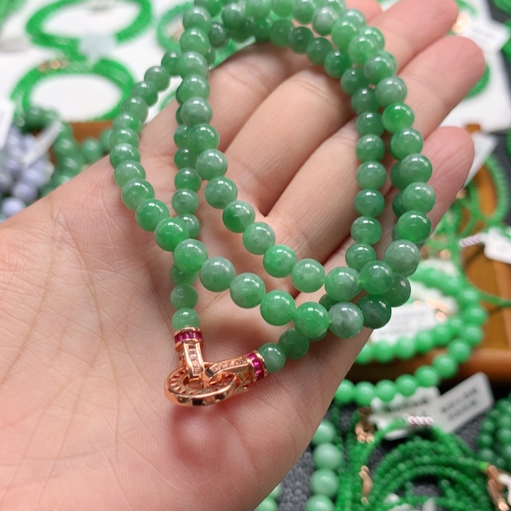 翡翠未镶嵌手链翡翠