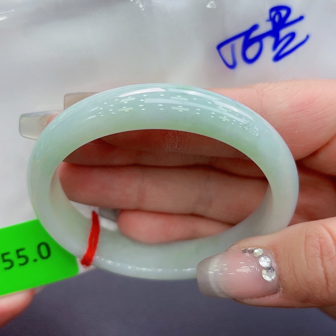 翡翠手镯未镶嵌手镯53