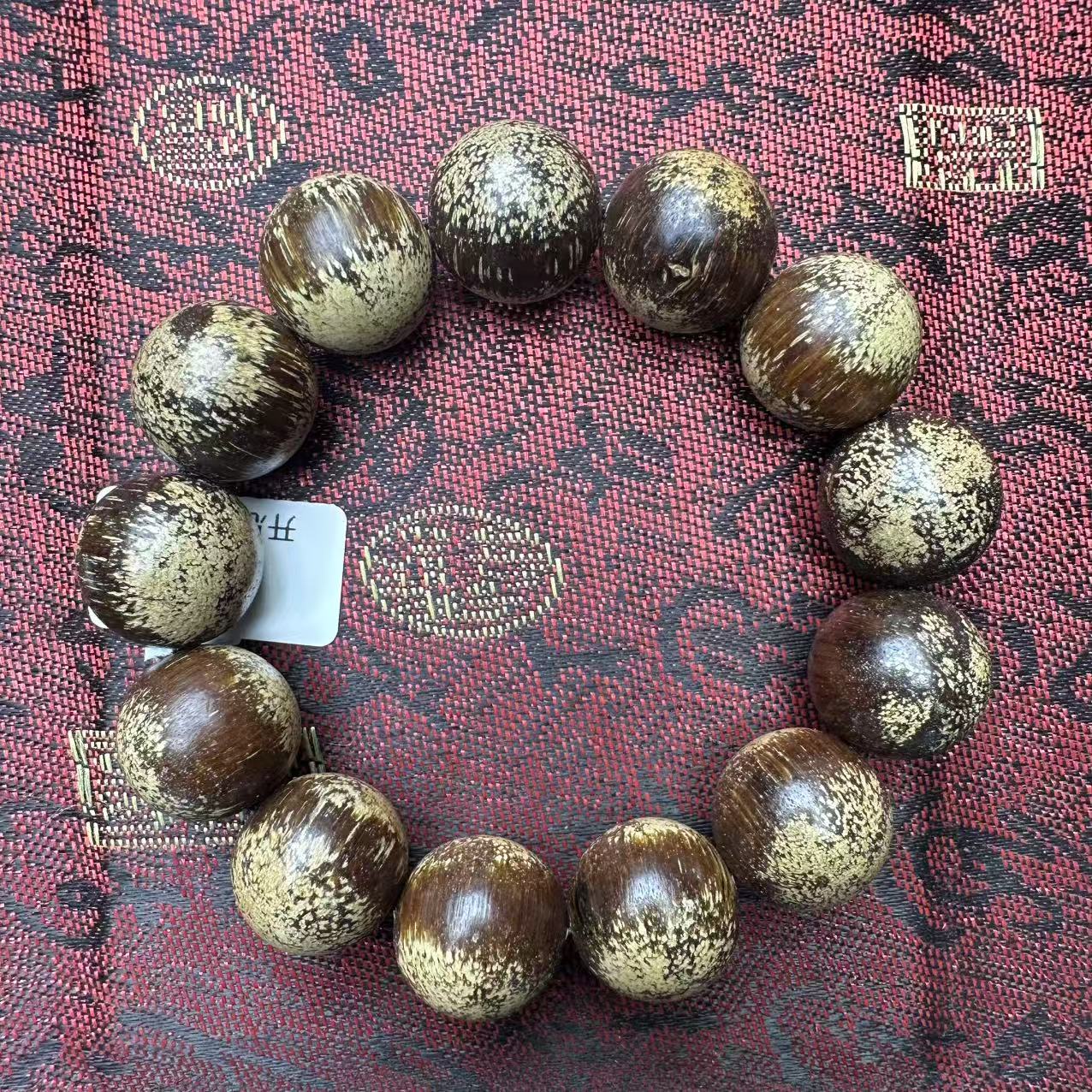 （开总文玩）天然沉香木串353