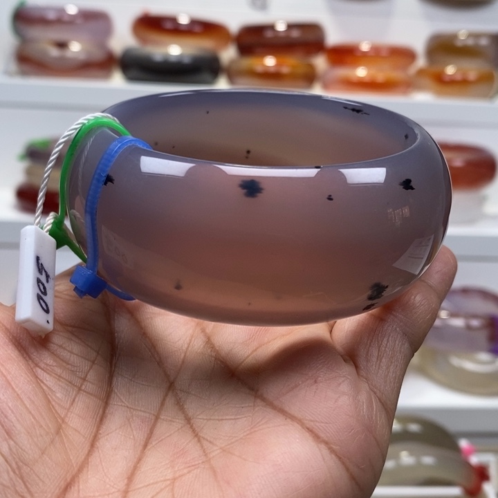 玛瑙/玉髓手镯未镶嵌