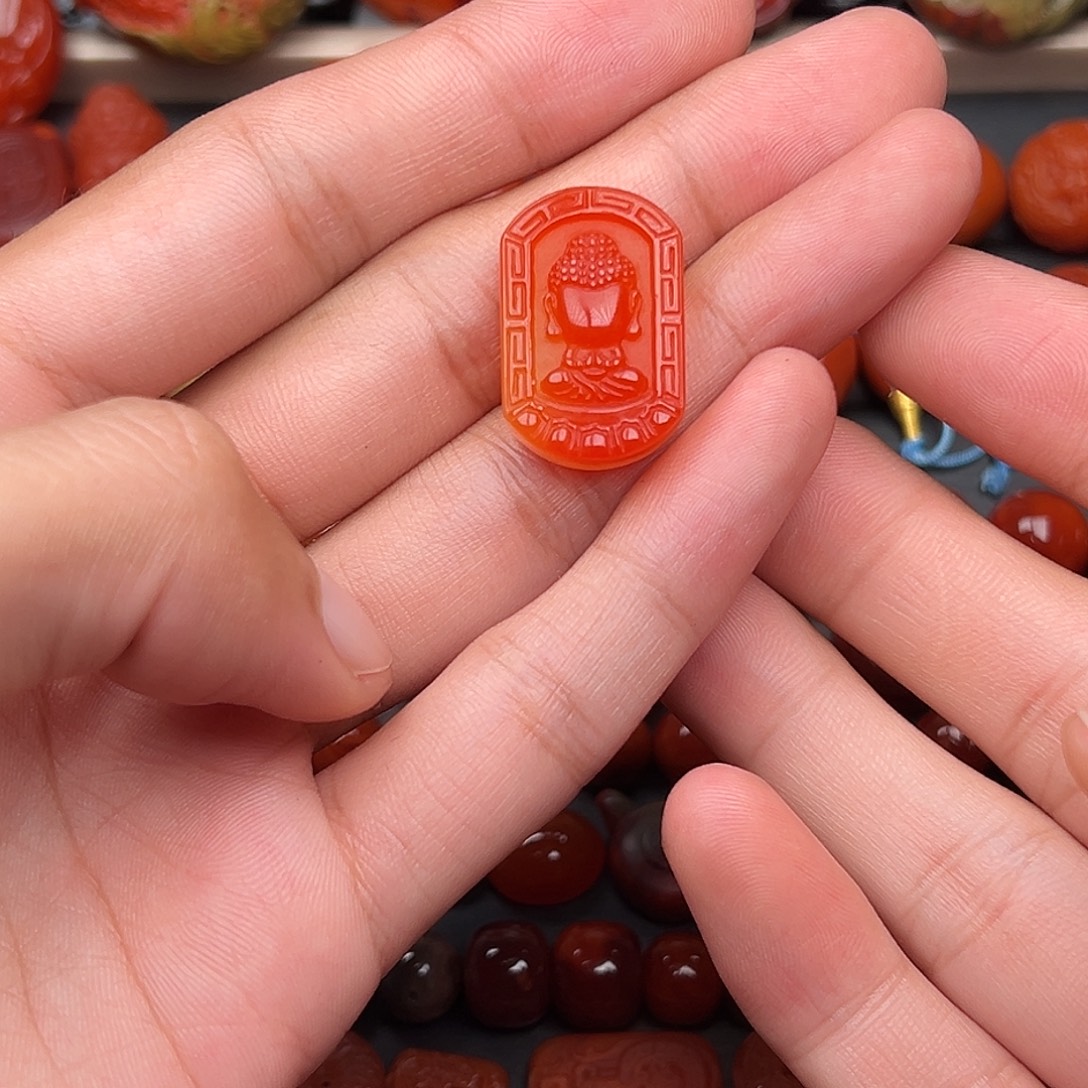 南红玛瑙未镶嵌小吊坠