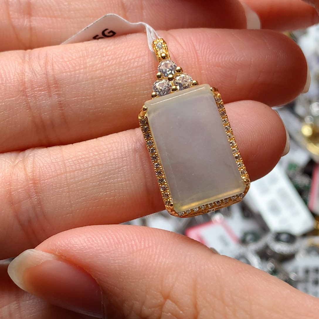 翡翠戒指银S925镶嵌天然翡翠吊坠