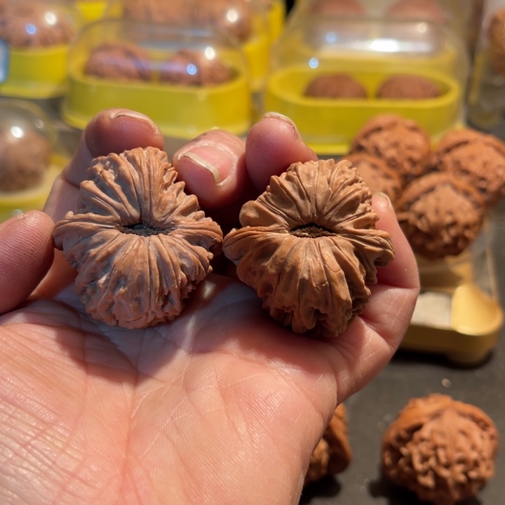 文玩核桃把件陈*✨四座楼38