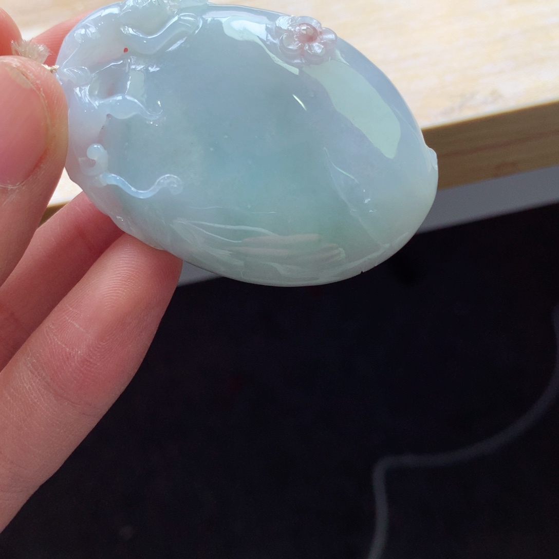 翡翠颈饰未镶嵌吊坠