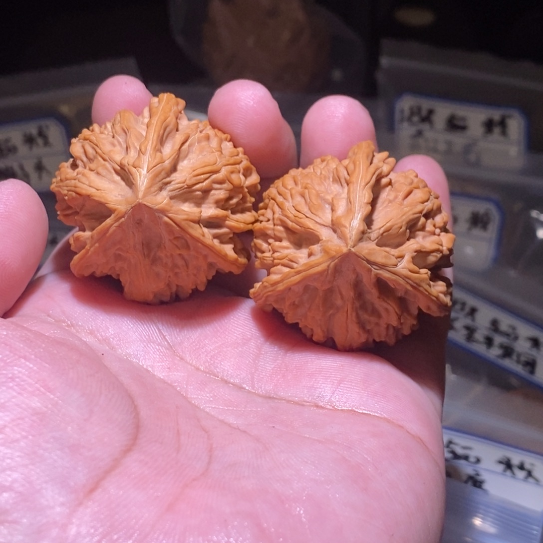 ****、吊坠文玩核桃40全品文山